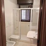 6 A Casa מילאנו